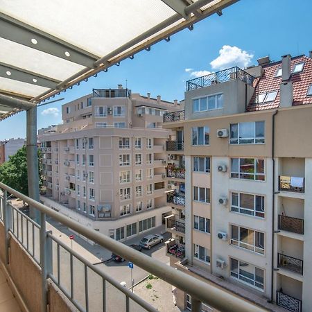 Azure Pretty Apartment Top Location Near Sea Garden Burgas Exterior photo