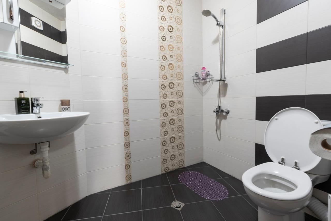 Azure Pretty Apartment Top Location Near Sea Garden Burgas Exterior photo