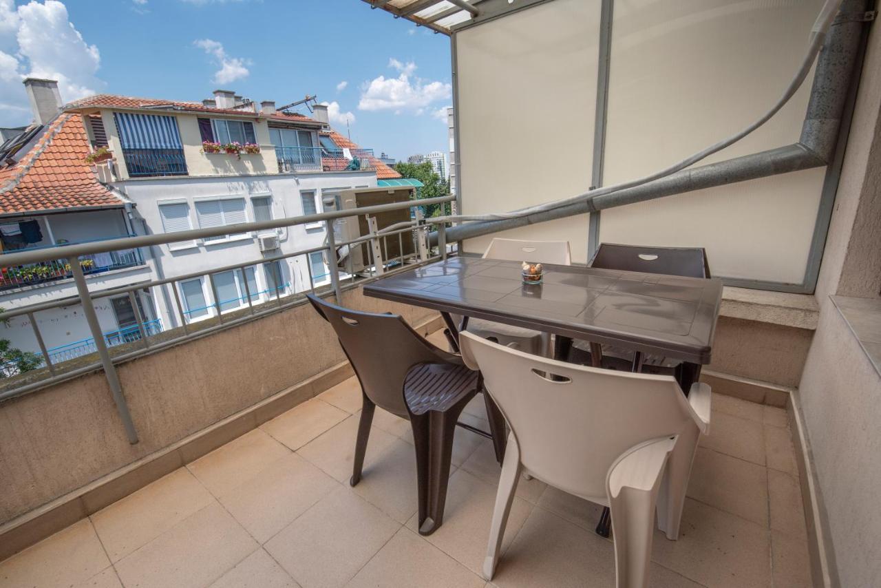Azure Pretty Apartment Top Location Near Sea Garden Burgas Exterior photo